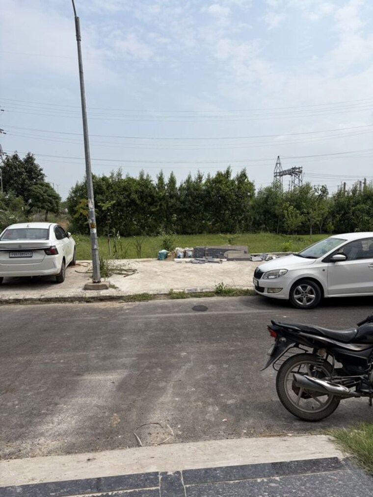Exterior View, sector 82 a 6+ Bedroom 300 Sq.Yd. Independent House In Sector 82 A Mohali 10656758