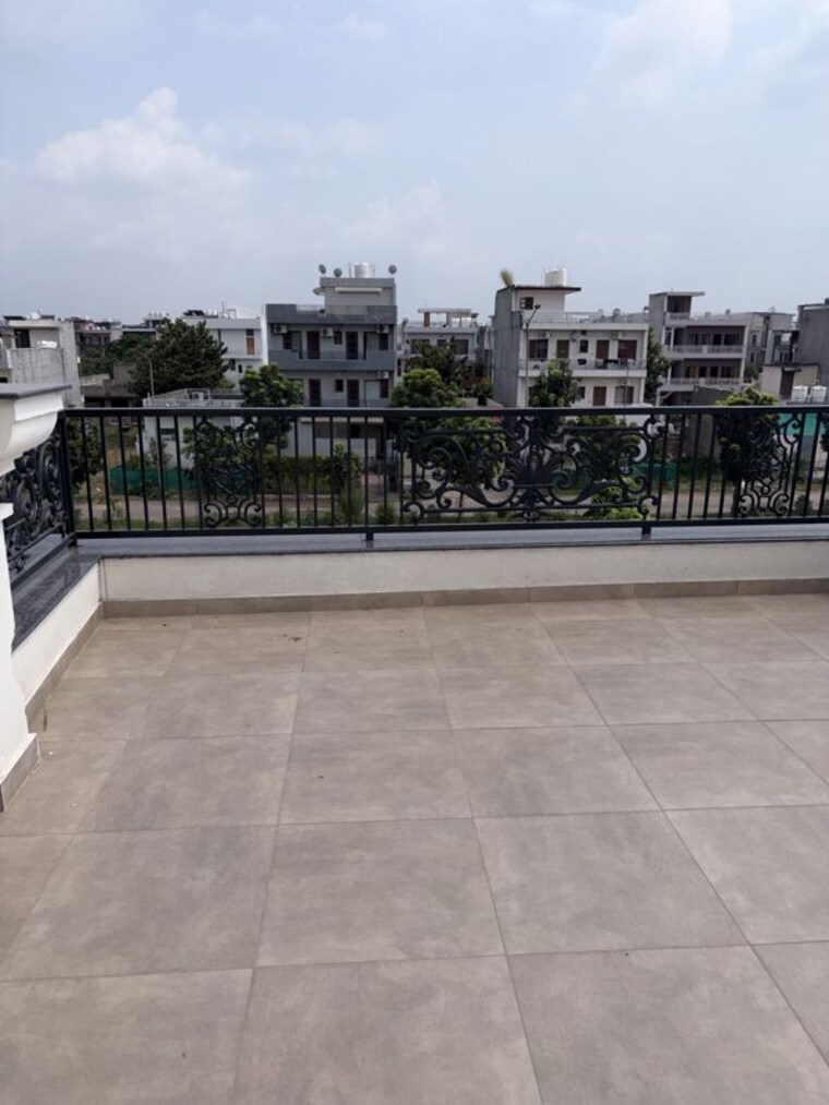 Exterior View, aerocity 5 Bedroom 306 Sq.Yd. Independent House In Aerocity Mohali 10656733