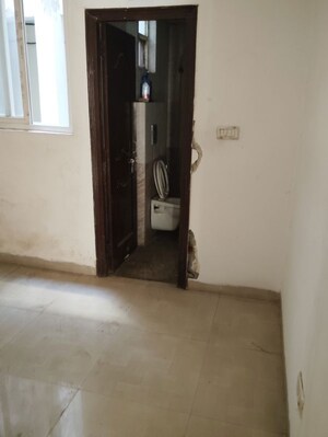 Room in  Office Space at Silver Height, Mahanagar – for Rent
