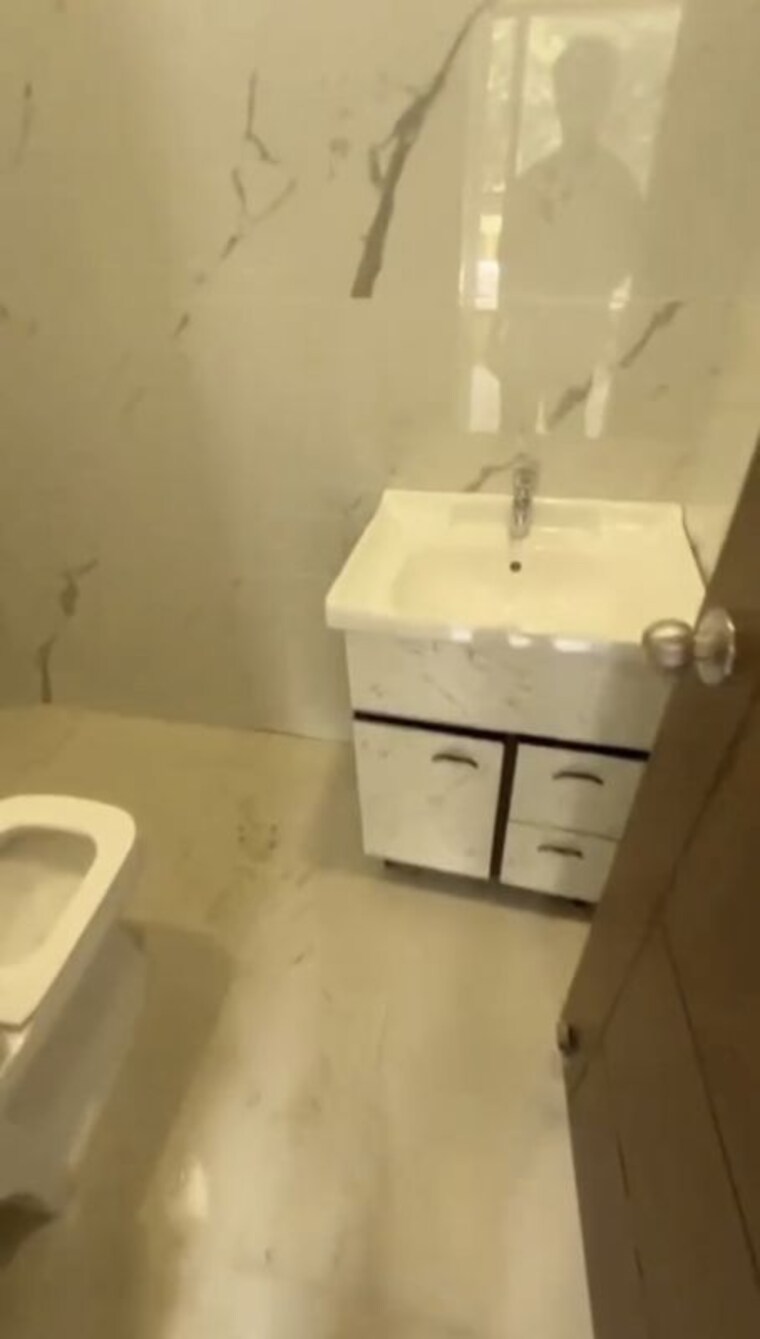 Bathroom, aerocity 4 Bedroom 1125 Sq.Ft. Independent House In Aerocity Mohali 10640919