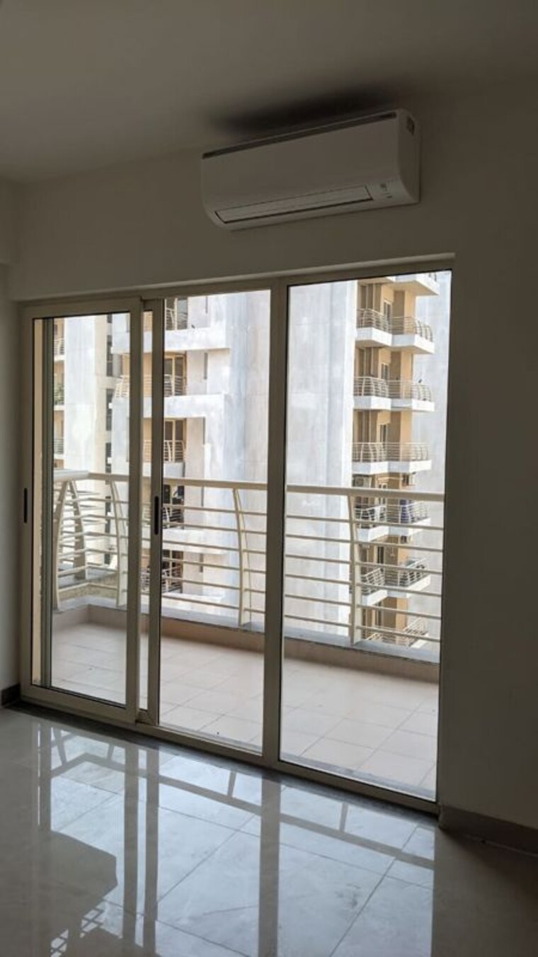 Balcony, sector 20 3 Bedroom 1950 Sq.Ft. Apartment In Sector 20 Panchkula 10691611