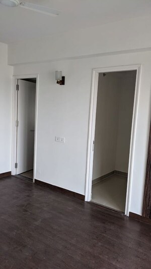  3 BHK Apartment at Sector 20 – for Sale