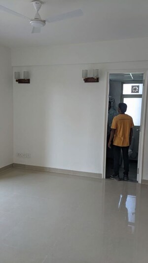 Room in 3 BHK Apartment at Sector 20 – for Sale