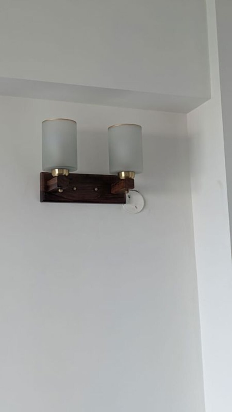 Other, sector 20 3 Bedroom 1950 Sq.Ft. Apartment In Sector 20 Panchkula 10691611