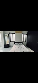 1 BHK +  625 Sq.Ft. Apartment in Shanti Niketan Mahim West