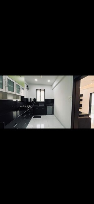 Team Area in 1 BHK Apartment at Shanti Niketan Mahim West, Mahim West – for Rent