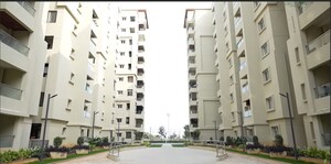 Master Plan in 3 BHK Apartment at Greenmark Mayfair Apartments, Tellapur – for Sale