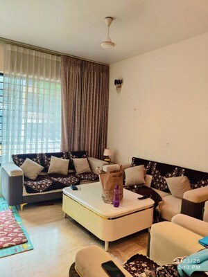 Living Room in 3 BHK Builder Floor at Smart World Orchard, Sector 61 – for Rent