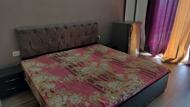 Bedroom, paramount-golfforeste Studio 435 Sq.Ft. Apartment In Zeta I Greater Noida Greater Noida 10691652