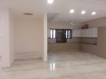 5 BHK +  500 Sq.Yd. Builder Floor in Spring Field Colony