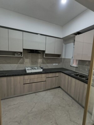 Kitchen in 3 BHK Builder Floor at Smart World Orchard, Sector 61 – for Rent