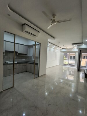 3 BHK Builder Floor For Rent in Smart World Orchard, Sector 61