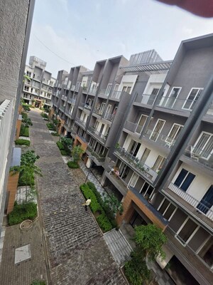 3 BHK Builder Floor – Exterior View View at Smart World Orchard, Sector 61 - for Rent