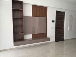 3 BHK Builder Floor For Rent in Smart World Orchard, Sector 61