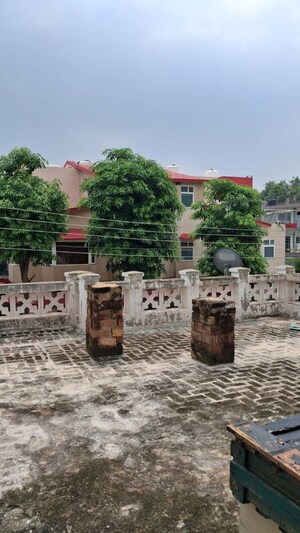 2 BHK Builder Floor – Exterior View View at Sector 23 - for Rent