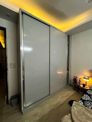 Parking in 1 BHK Apartment at Saket – for Rent