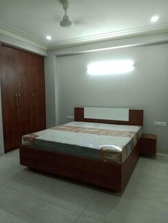 1 BHK +Builder Floor For Rent in Sushant Lok I