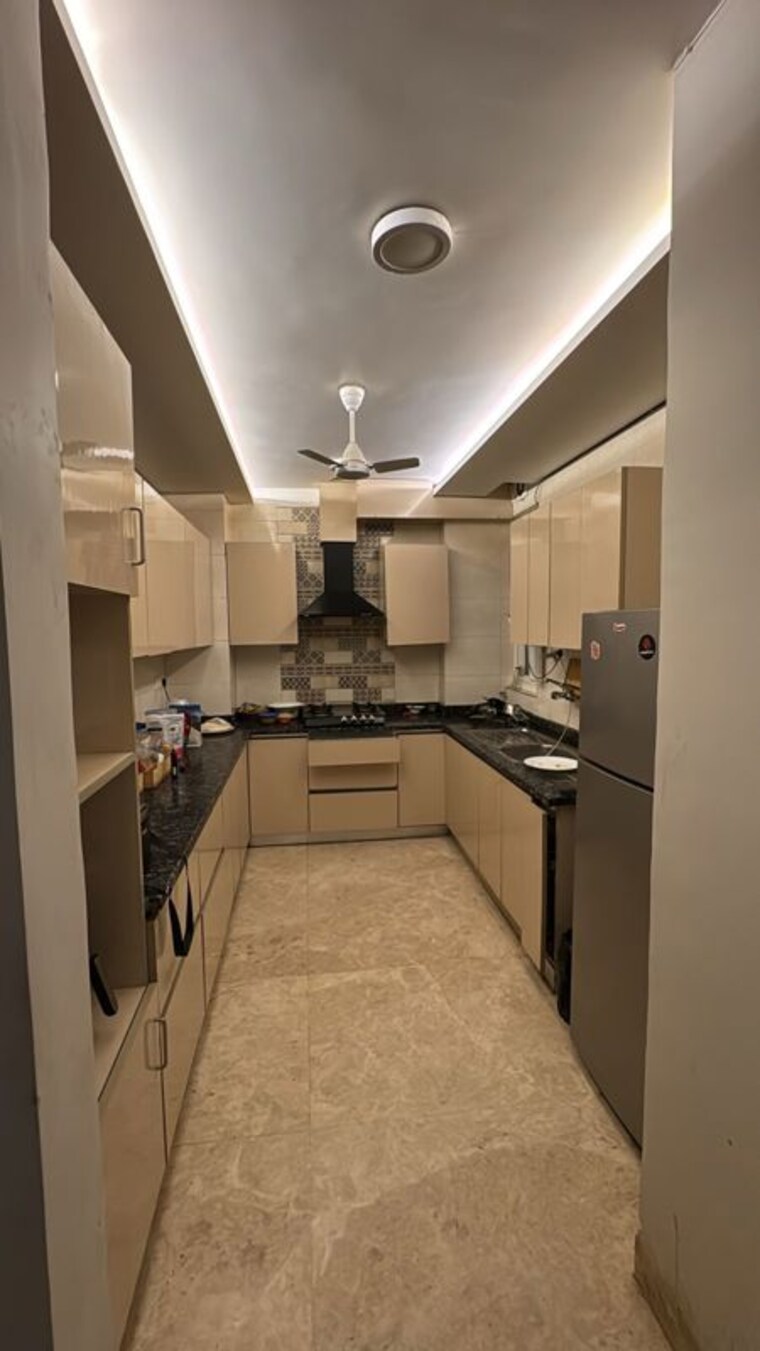 Kitchen, ansal-api-esencia 3 Bedroom 1800 Sq.Ft. Builder Floor In Sector 67 Gurgaon 10691788