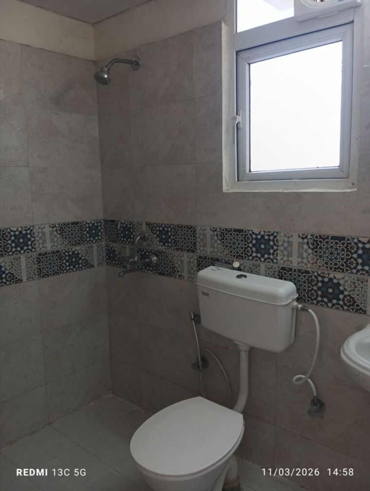 Bathroom, signature-global-prime 2 Bedroom 1232 Sq.Ft. Apartment In Sector 63a Gurgaon 10691789
