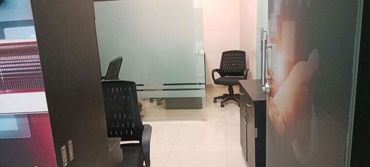 Team Area, rustomjee-eaze-zone-mall Commercial Office Space 167 Sq.Ft. In Malad West Mumbai 10691794