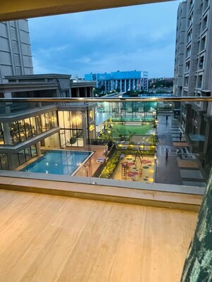 2 BHK Apartment For Rent in Oxy Beaumonde, Viman Nagar