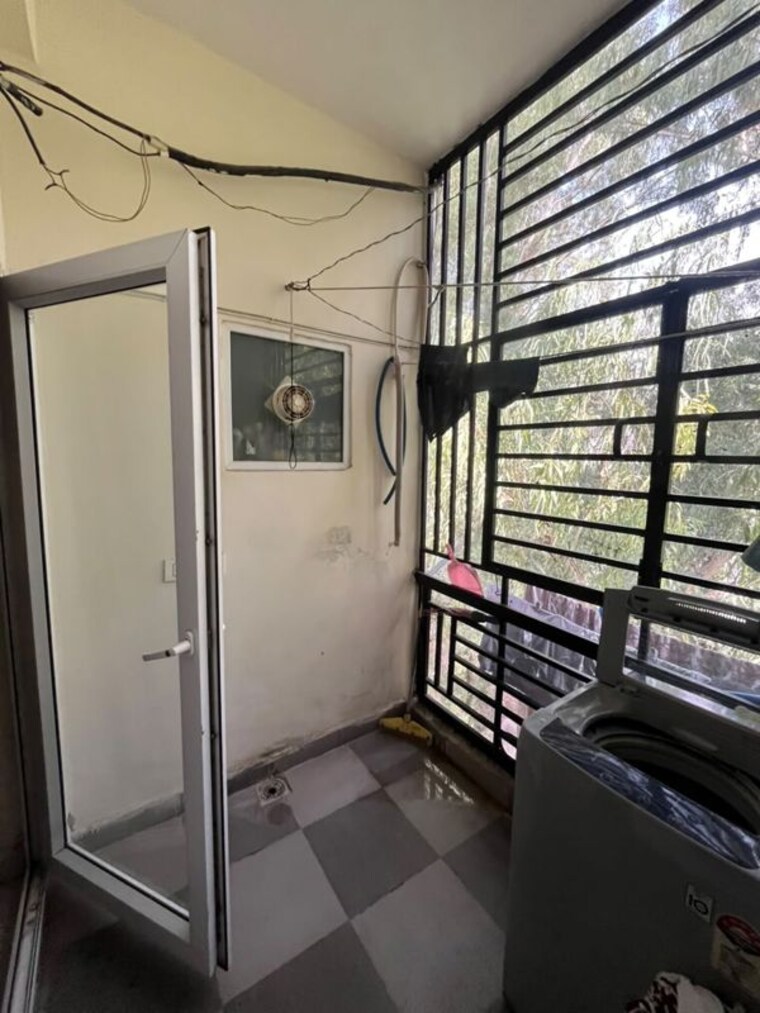 Other, patiala road 3 Bedroom 1950 Sq.Ft. Independent House In Patiala Road Zirakpur 10691810