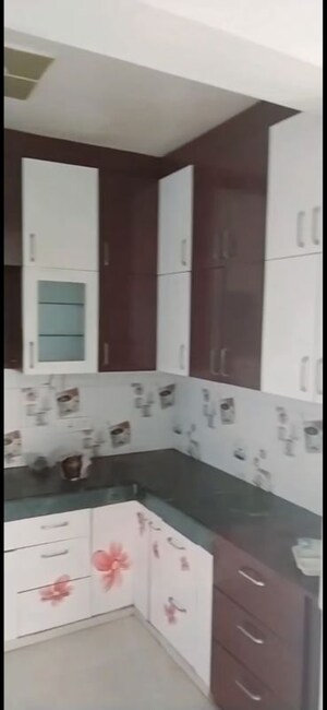 Kitchen in 3 BHK Apartment at Omaxe Heights, Sector 86 – for Rent