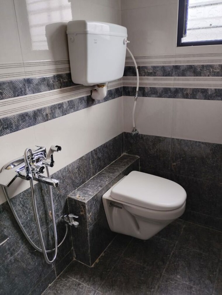 Bathroom, venkatesh-hillside 1 Bedroom 620 Sq.Ft. Apartment In Dhayari Pune 10691845
