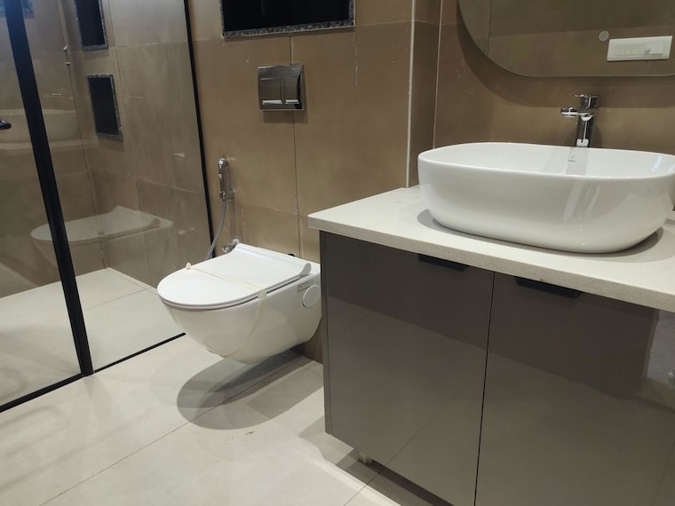 Bathroom, sector 23 2 Bedroom 1200 Sq.Ft. Builder Floor In Sector 23 Gurgaon 10691866