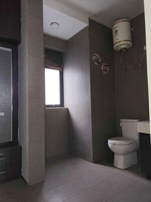 Bathroom in 2 BHK Builder Floor at Sector 22 – for Rent