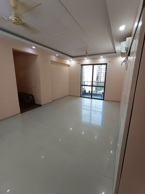 3 BHK Apartment For Rent in Umang Summer Palms, Sector 86