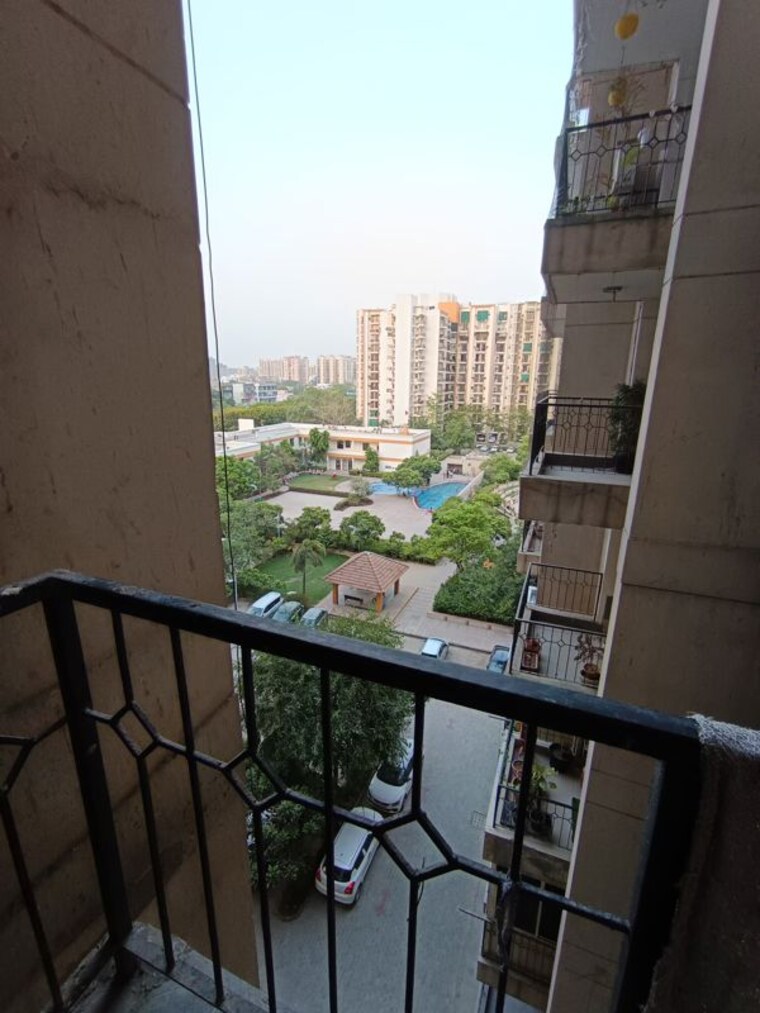 Balcony, umang-summer-palms 3 Bedroom 1650 Sq.Ft. Apartment In Sector 86 Faridabad 10691872