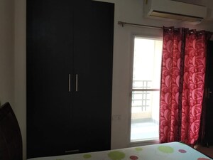 2.5 BHK Apartment For Rent in Supertech Ecociti, Sector 137