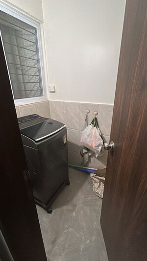 Furnished Amenities in 2 BHK Apartment at RK Lunkad Akshay Tower, Wakad – for Rent