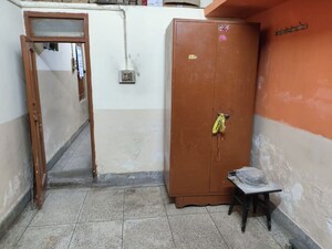 Room in 2 BHK Independent House at Firayalal – for Rent