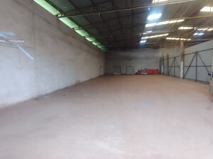 Room in  Warehouse at Piska More – for Rent