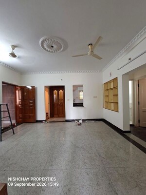 Living Room in 3 BHK Independent House at Hbr Layout – for Rent