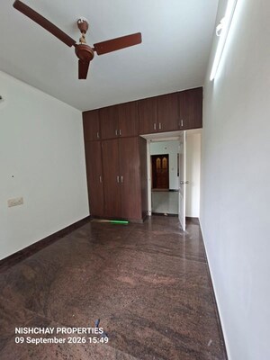 Room in 3 BHK Independent House at Hbr Layout – for Rent