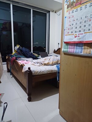 Bedroom in 2 BHK Apartment at Century One, Ghansoli – for Rent