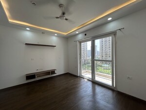 Room in 2 BHK Apartment at ATS Le Grandiose, Sector 150 – for Rent