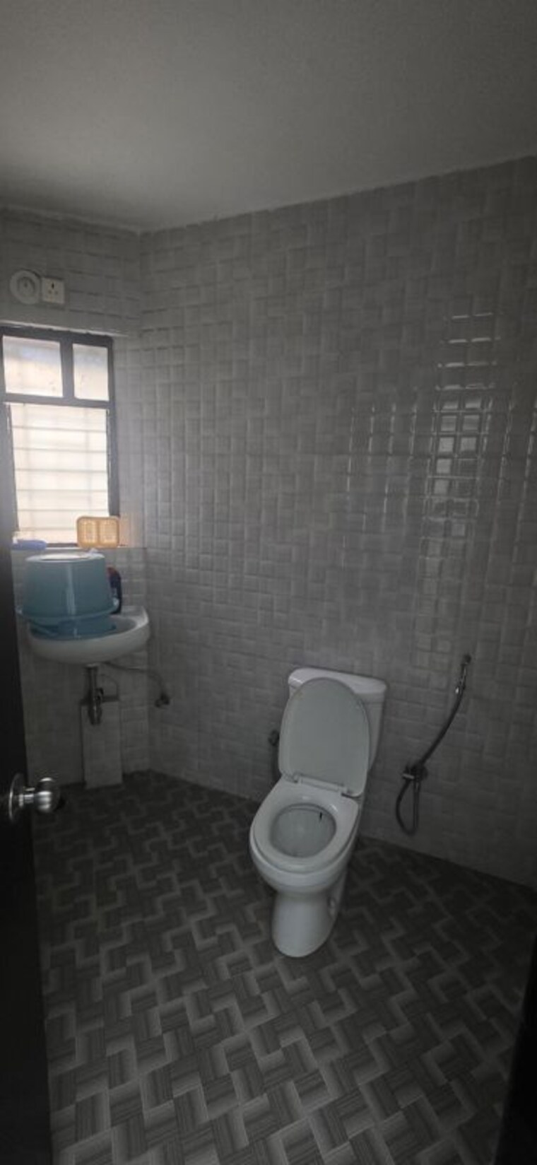 Bathroom, hemant-sunville 3 Bedroom 1200 Sq.Ft. Apartment In Ambegaon Budruk Pune 10691958