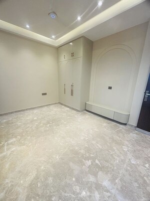 3 BHK Builder Floor For Rent in Sector 22