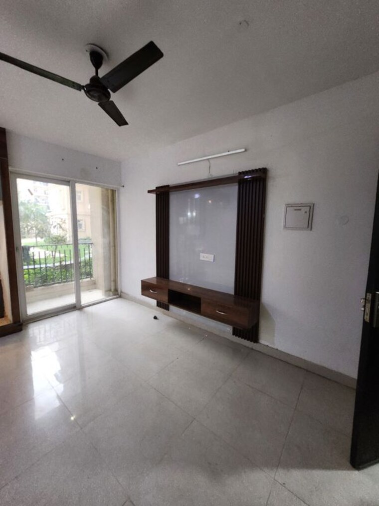 Tv Room, signature-the-serenas 2 Bedroom 583 Sq.Ft. Apartment In Sohna Sector 36 Gurgaon 10691988