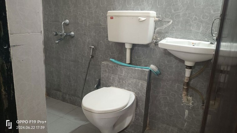 Bathroom, squarefeet-grand-square 1 Bedroom 565 Sq.Ft. Apartment In Anand Nagar Thane 10691999