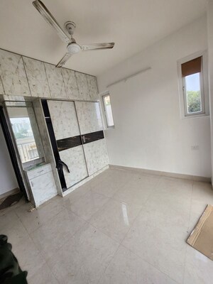 2 BHK Apartment For Rent in Signature The Serenas, Sohna Sector 36