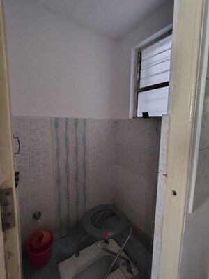 Bathroom in 1 BHK Apartment at Deshmukh Mala – for Sale