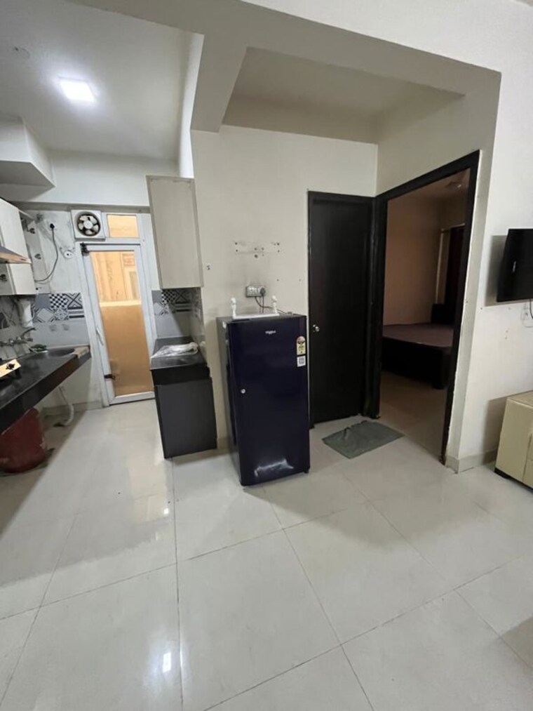 Team Area, signature-the-serenas 2 Bedroom 583 Sq.Ft. Apartment In Sohna Sector 36 Gurgaon 10692055