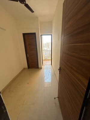 Room in  Apartment at Mahagun My Woods, Sector 16c Greater Noida – for Rent