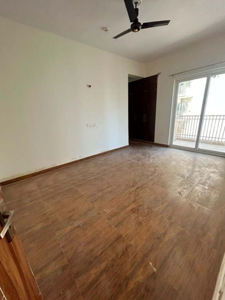 Room, mahagun-my-woods  1520 Sq.Ft. Apartment In Sector 16c Greater Noida Greater Noida 10692056