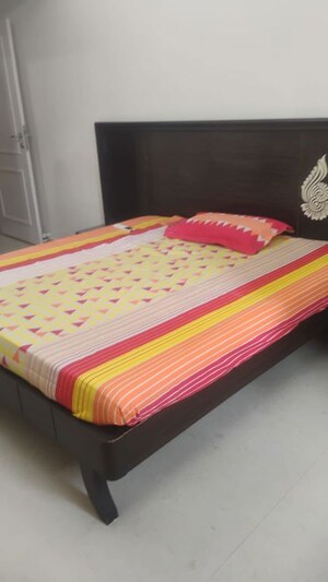 Bedroom in 3 BHK Apartment at Hiranandani Heritage Tower, Powai – for Rent